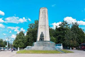 Монумент в честь 850-летия города