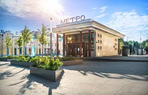 Павильон станции метро «Чистые пруды»