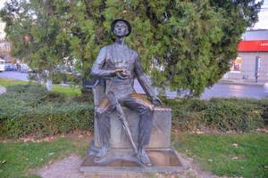 Скульптура «Гость»