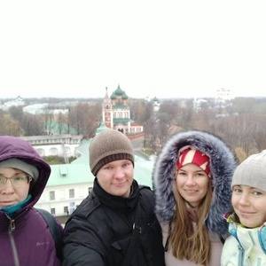 Medium greennily yar